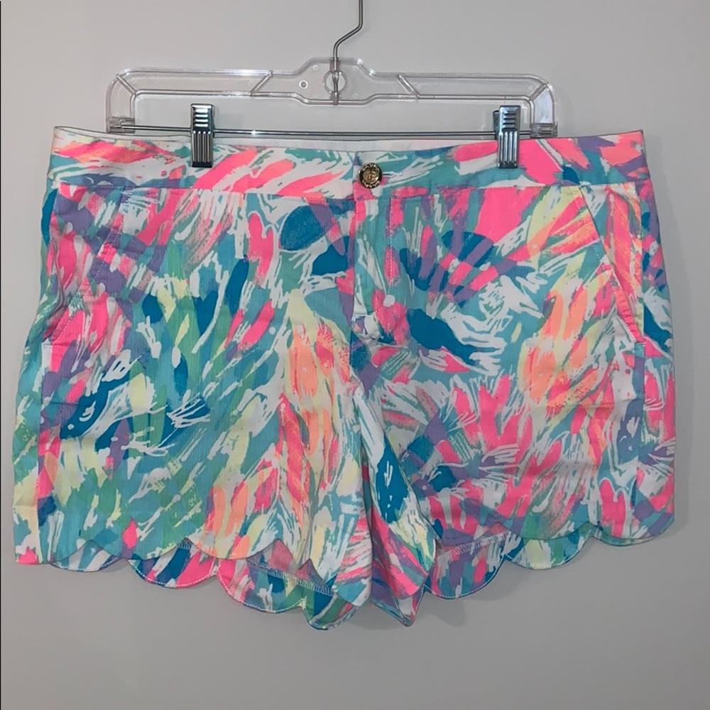 Brand New Lilly Pulitzer Scalloped Shorts
